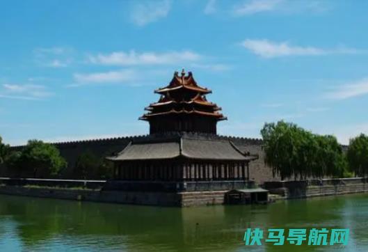北京8月份样？8月份去北京的人多不多