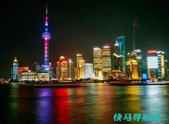 8月份去上海穿什么衣服合适？8月份去上海旅游合适吗